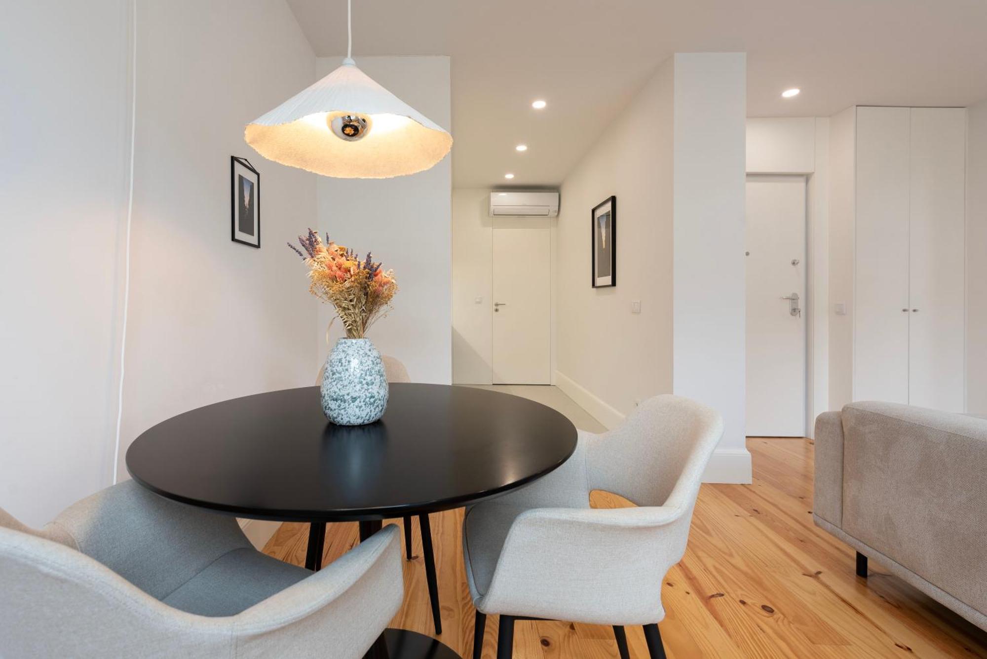 Urban Oasis In Downtown Apartamento Porto